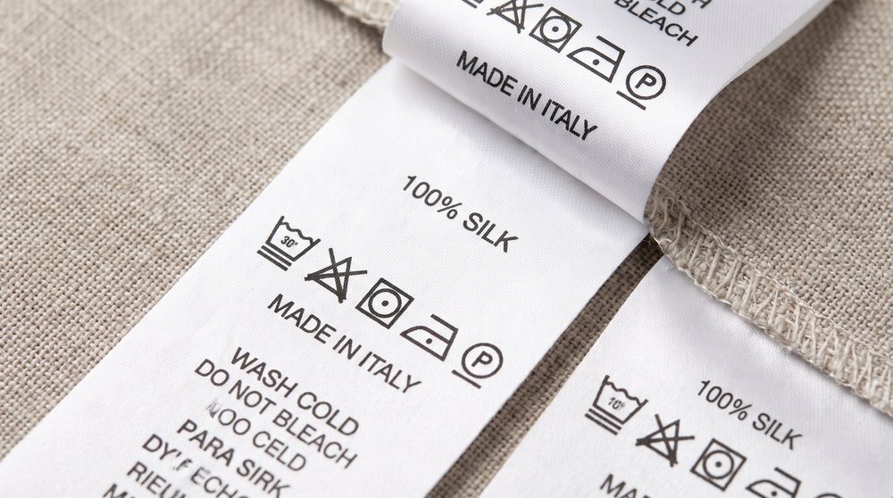 Wash care labels with laundry symbols